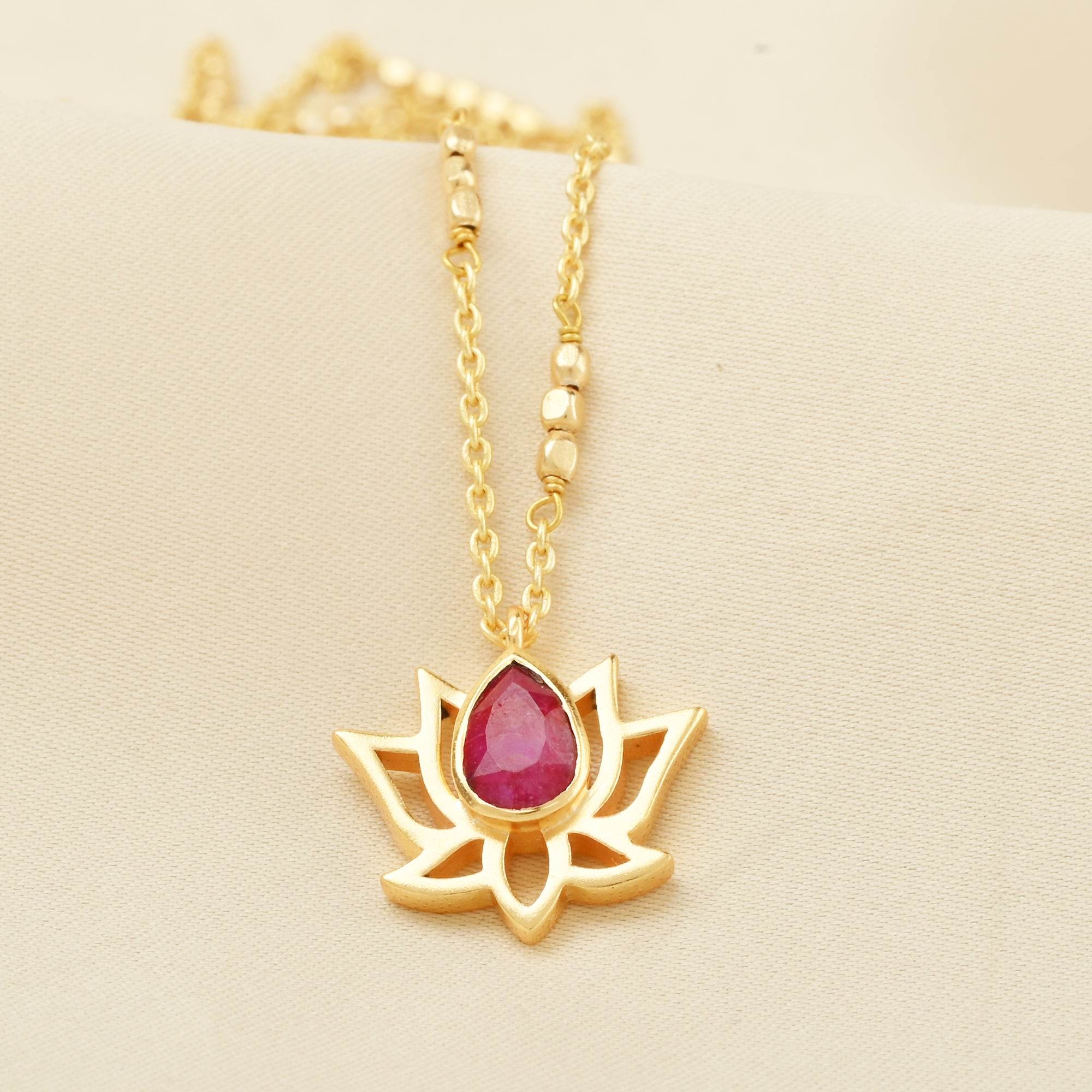 Serene Love Ruby Lotus Necklace - La Vitá Jewels