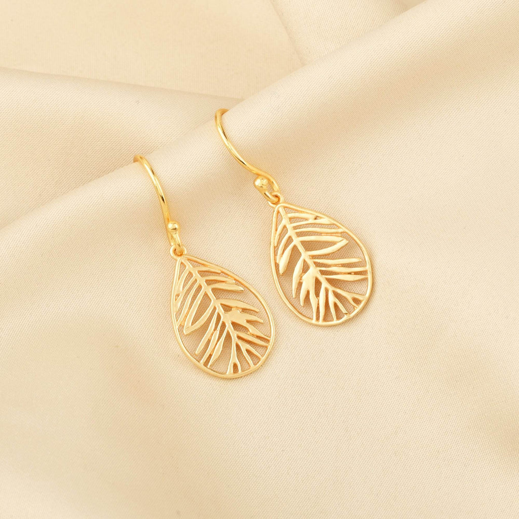 Metal Leaf shape Dangle Earrings - La Vitá Jewels