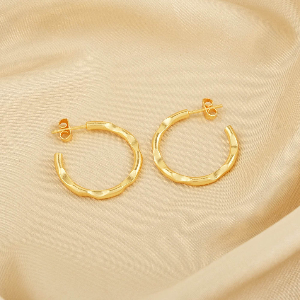 Half Circle Hoop Earrings - La Vitá Jewels