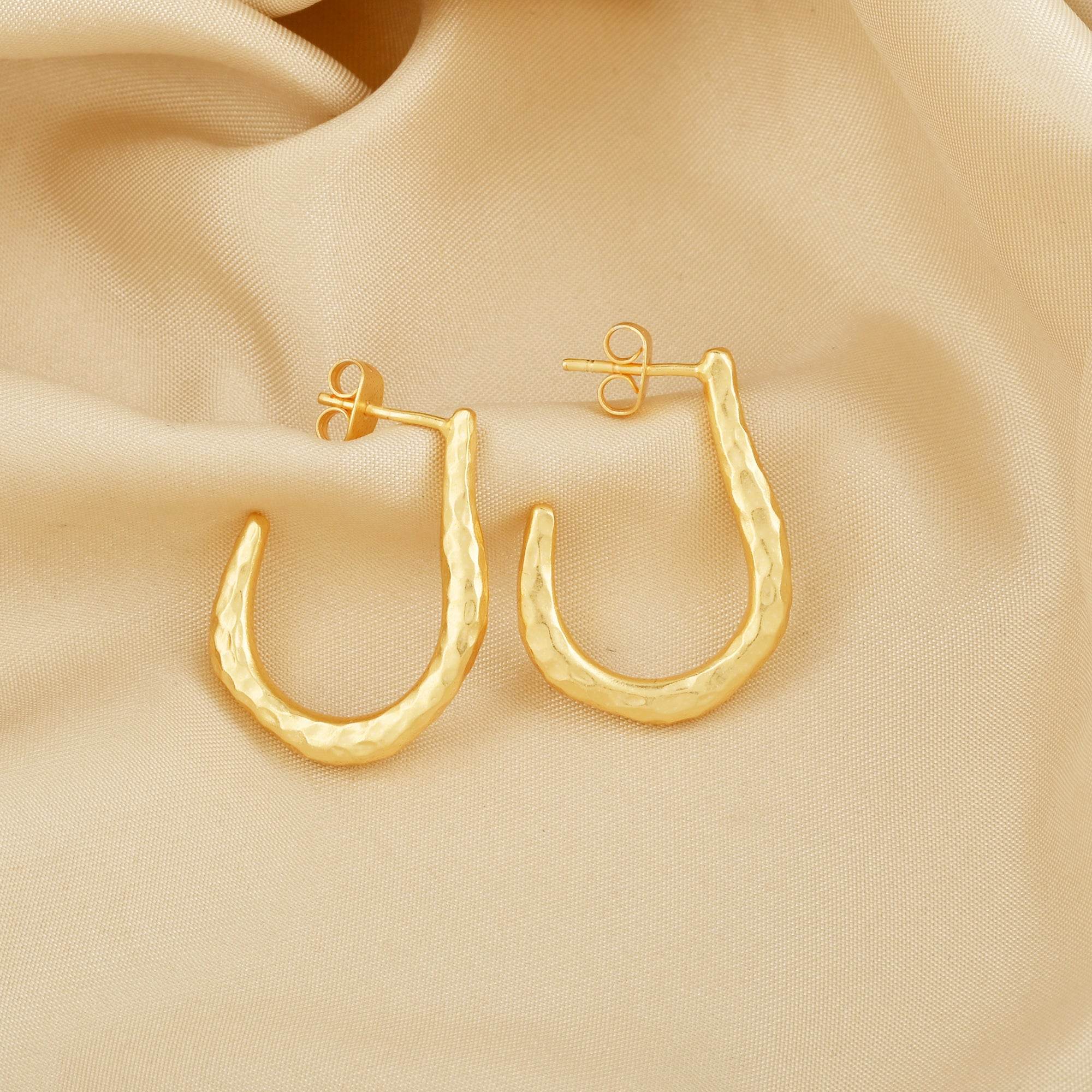 Hammered Drop shape Hoop Earrings - La Vitá Jewels