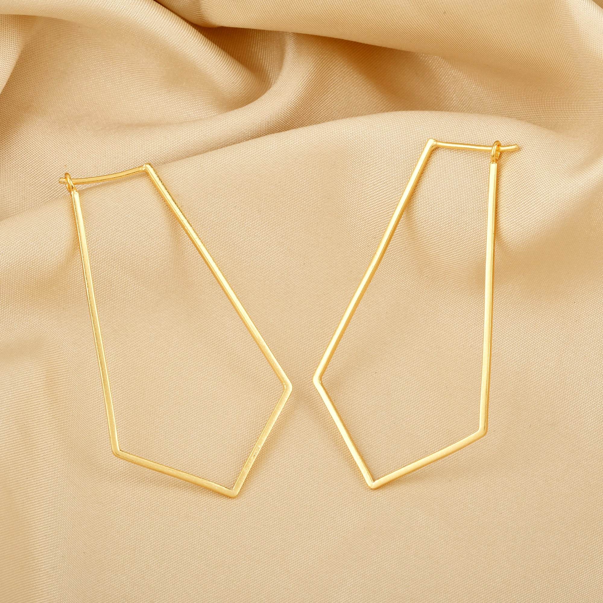 Dainty Pentagon Hoop Earrings - La Vitá Jewels