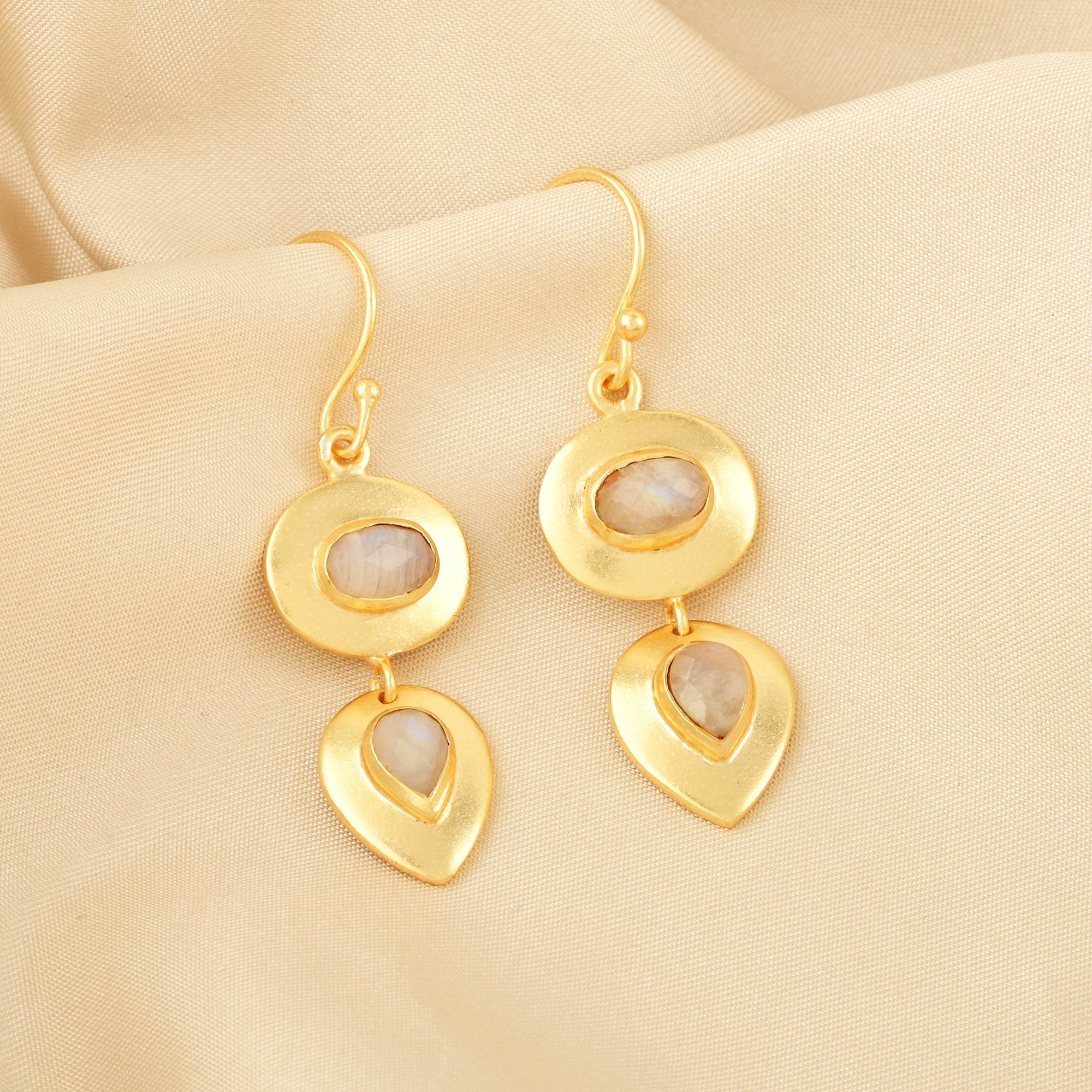 Gleaming Petals Rainbow Moonstone Earrings - La Vitá Jewels