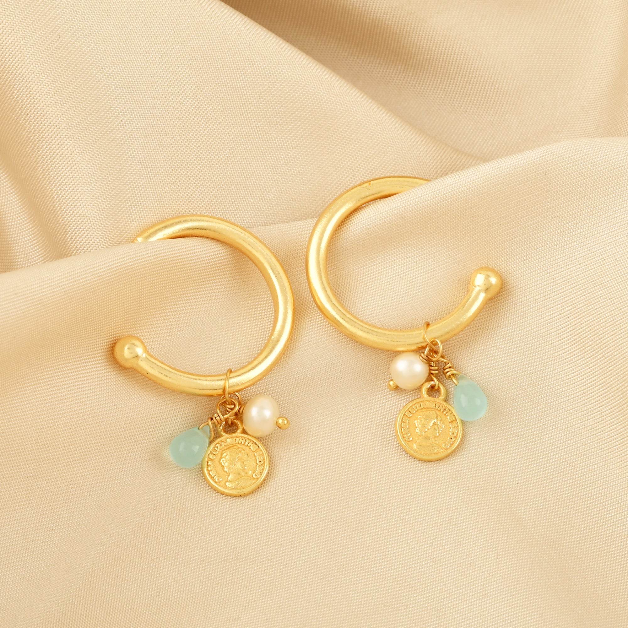 Aqua Chalcy, Pearl with Round Disc Hoop Earrings - La Vitá Jewels