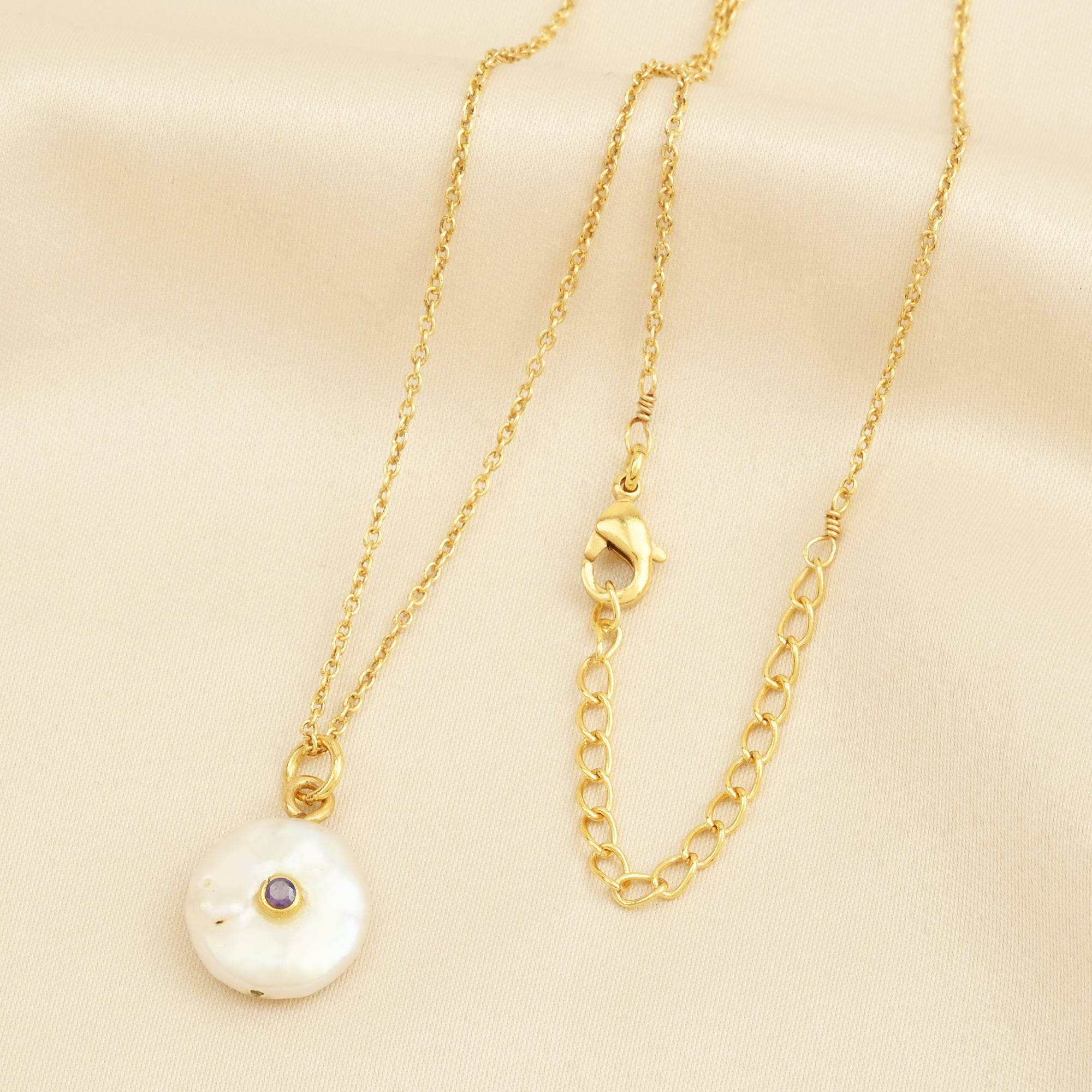 Baroque Pearl with Amethyst Gemstone Necklace - La Vitá Jewels