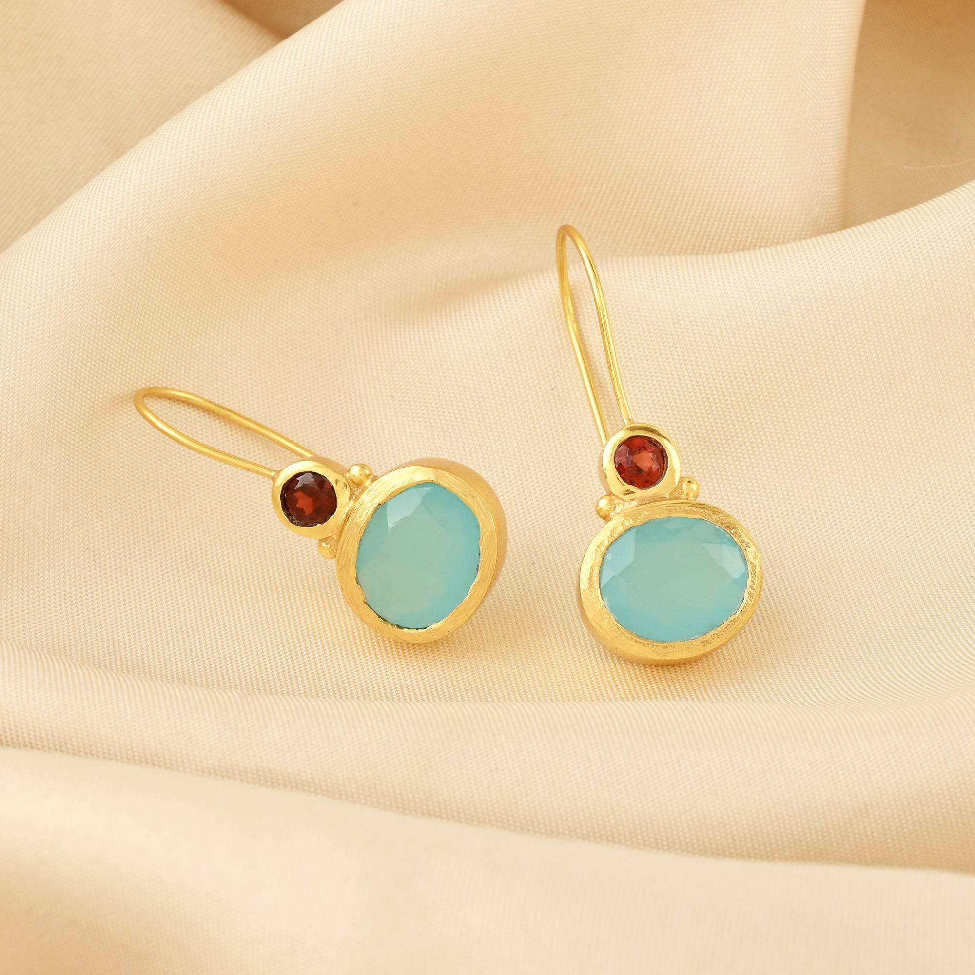 Aqua Chalcedony and Garnet Gemstone Earring - La Vitá Jewels