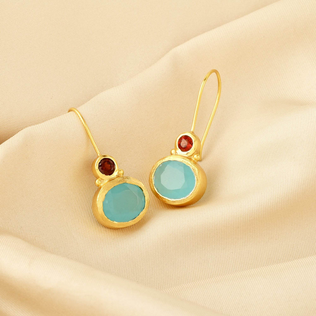 Aqua Chalcedony and Garnet Gemstone Earring - La Vitá Jewels