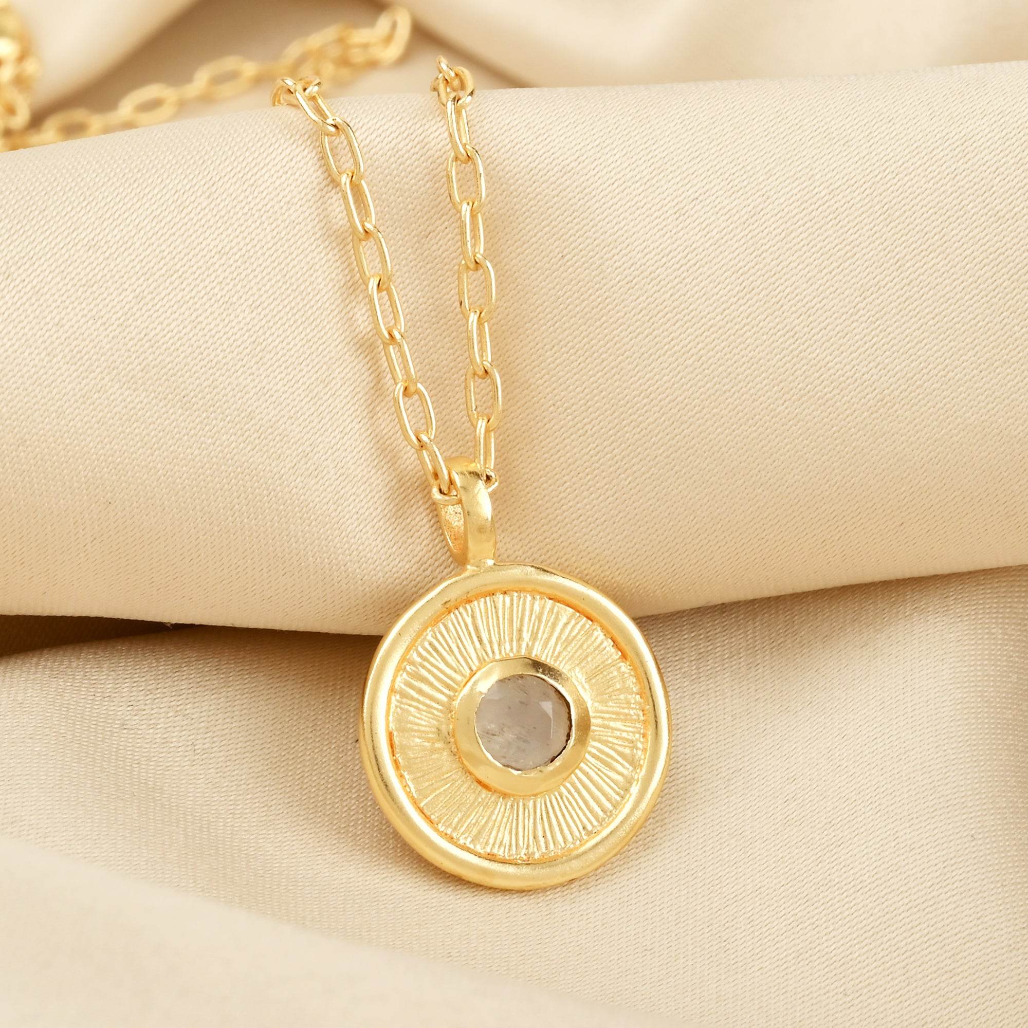 Golden Harmony Moonstone Necklace - La Vitá Jewels