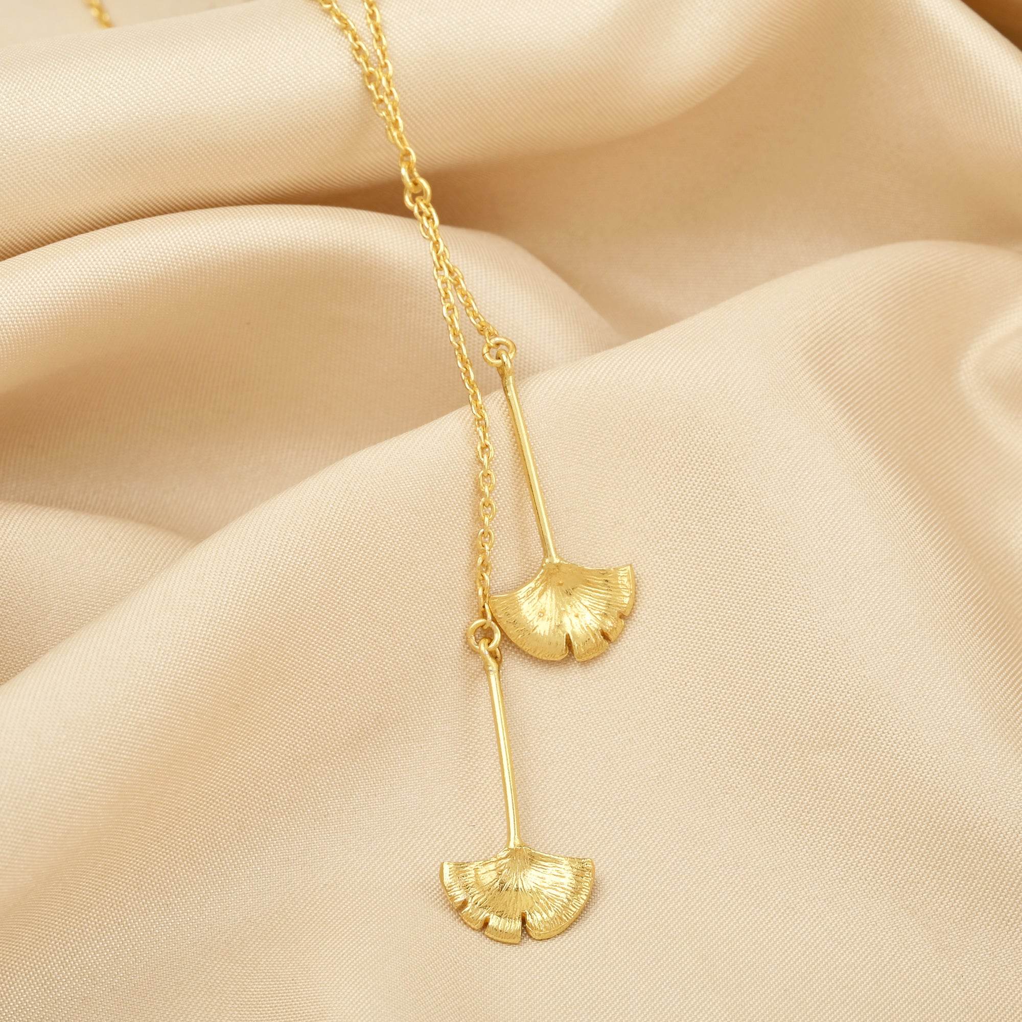 Biloba-Ginkgo Metal Leaf Necklaces - La Vitá Jewels