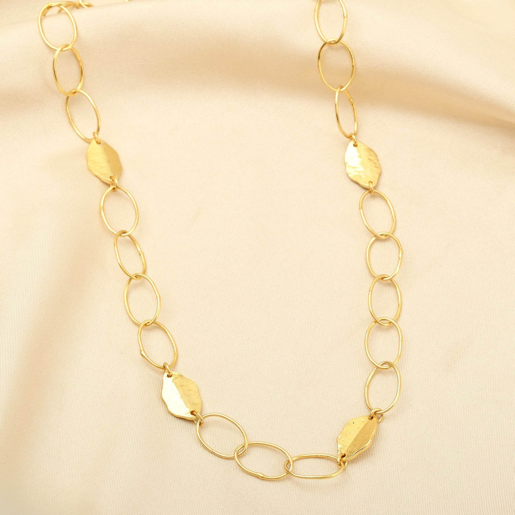 Interlocking with Hammered Leaf Necklaces - La Vitá Jewels