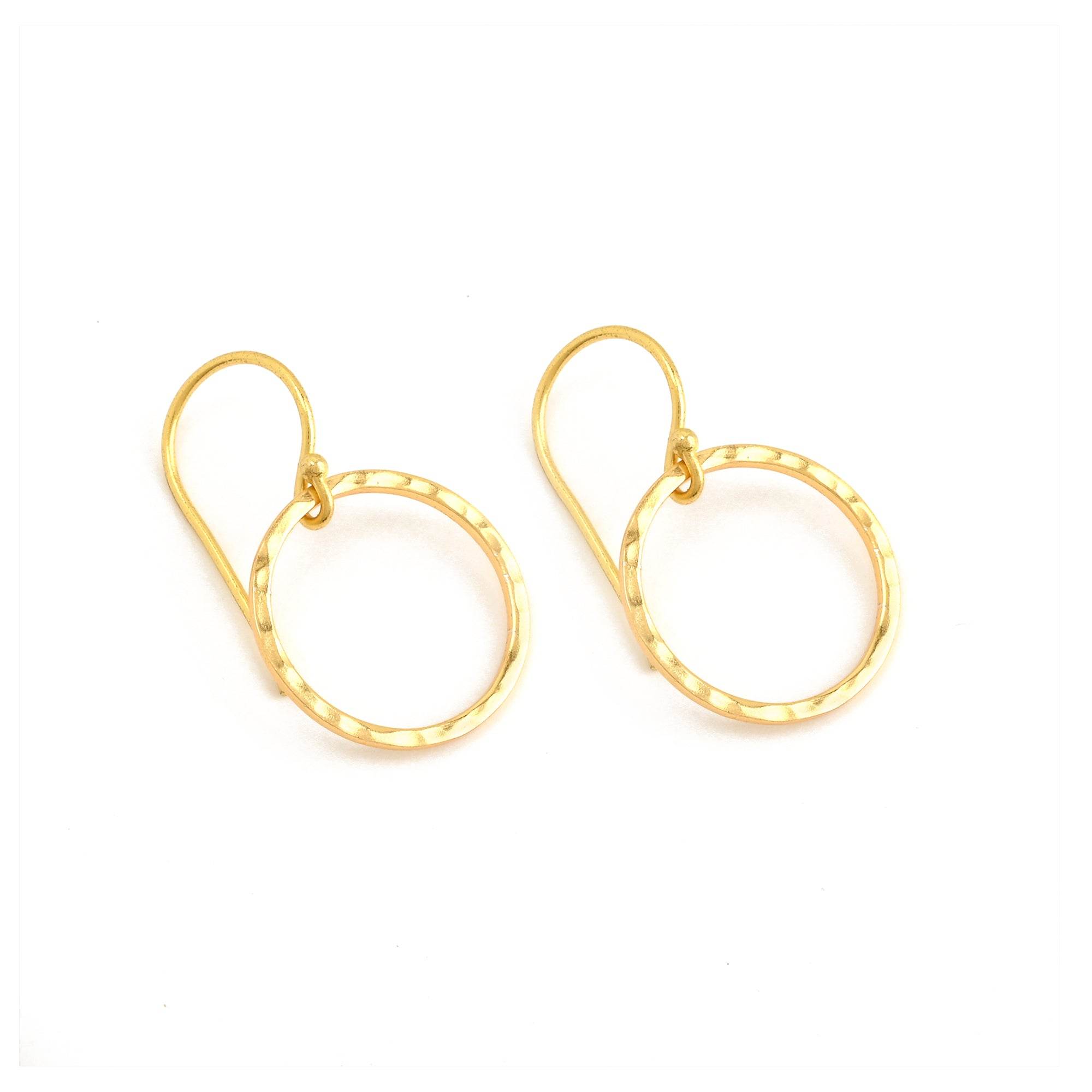 Circle Hammered Dangle Earrings - La Vitá Jewels
