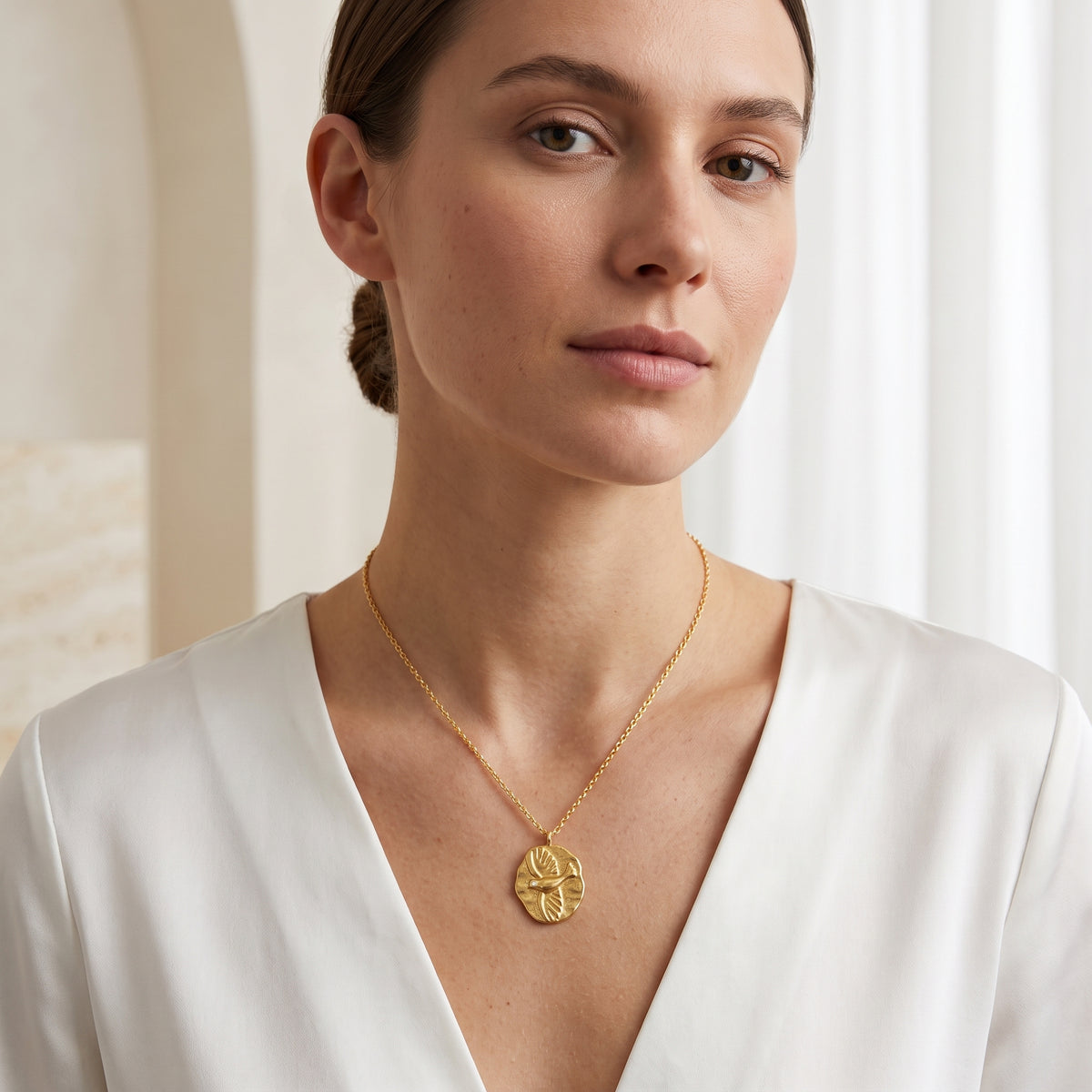Birds Texture with White Cubic Zirconia Necklaces