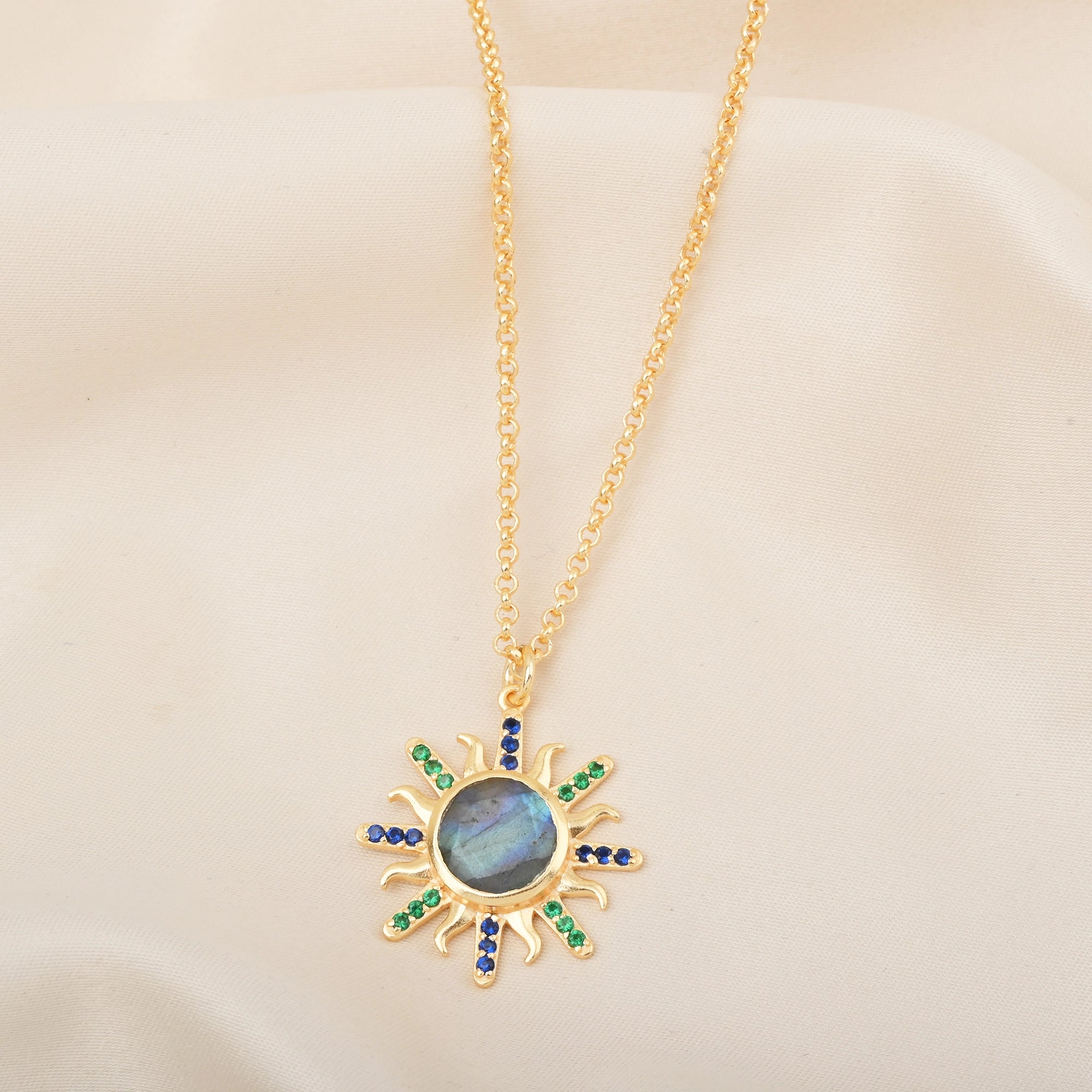 Real Gold-plated necklace with semi-precious stones – La Vita Jewels demi-fine handcrafted jewelry collection