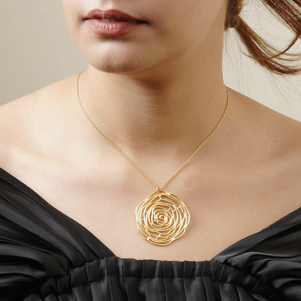 Blooming Flower Necklace - La Vitá Jewels
