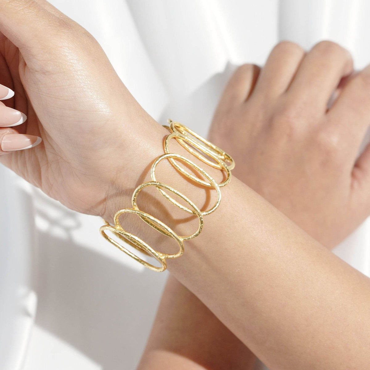 Hammered Adjustable Bangles - La Vitá Jewels