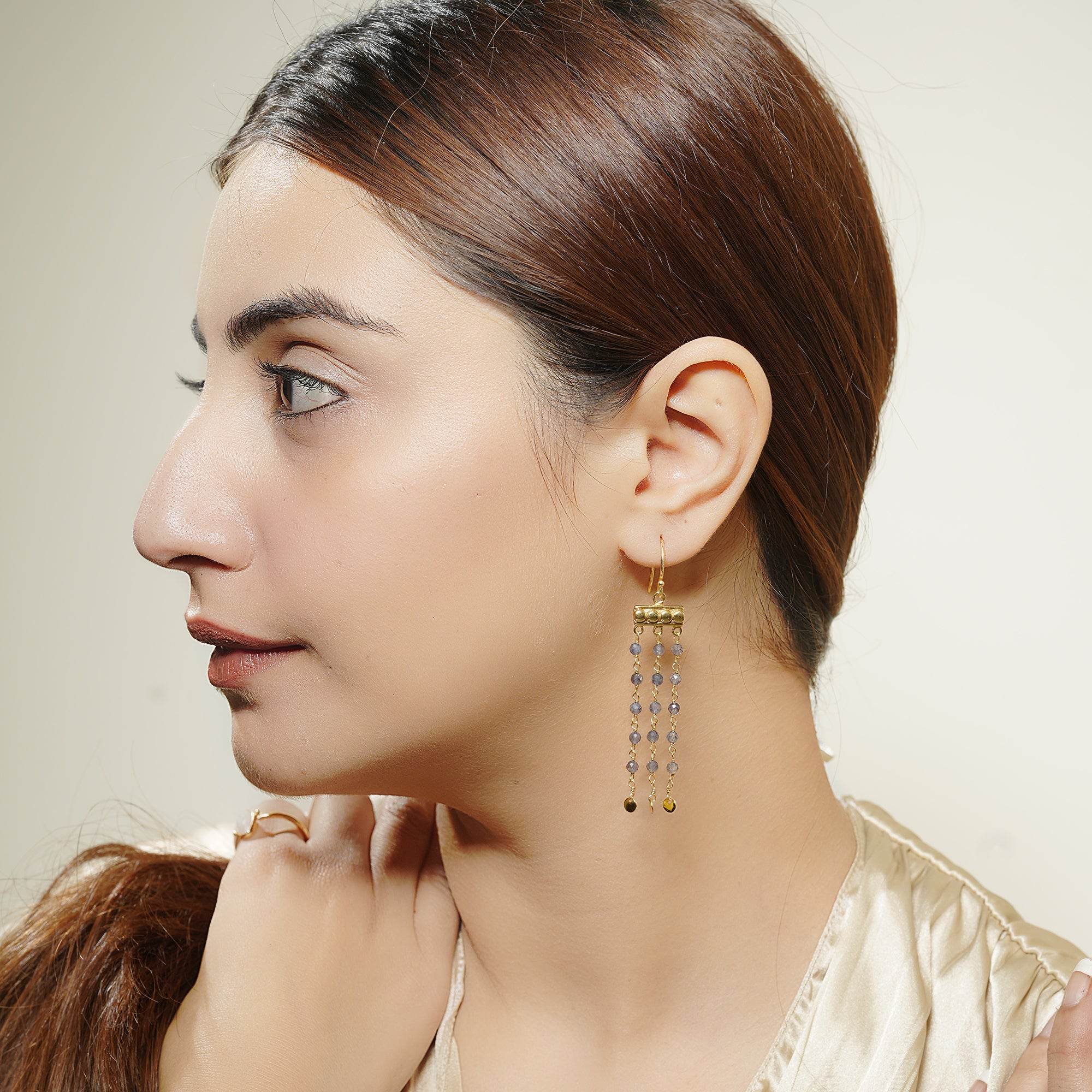 Victorian Flow Iolite Beads Earring - La Vitá Jewels