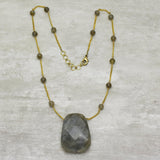 Brass 22k Gold Plated Big Labradorite Gemstone Pendant with Chain Necklaces, Wholesale jewelry